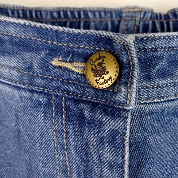 NWT Quacker Factory Bronze Stones and Metallic Floral Bootcut Jeans A16586 - Picture 4 of 8